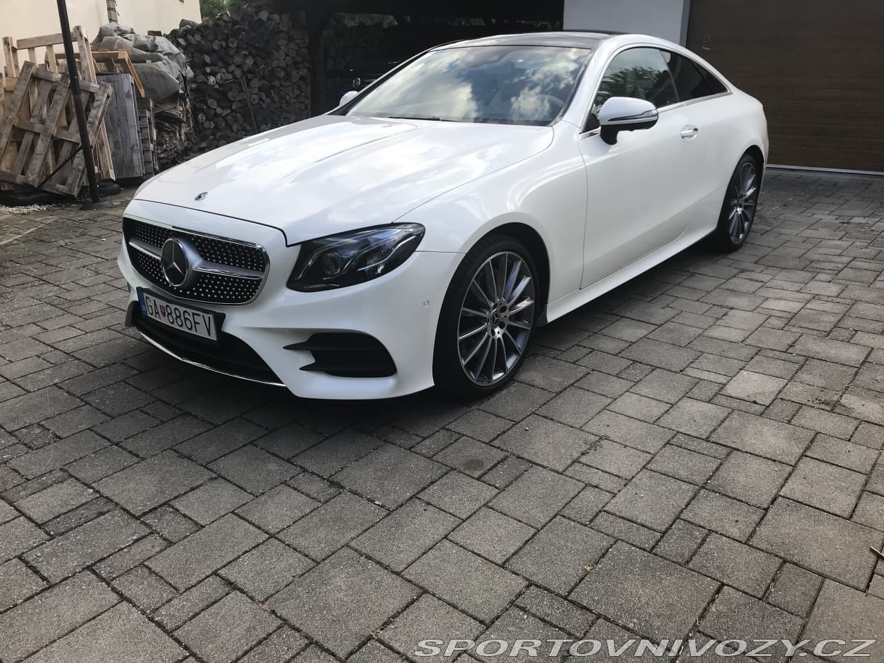 2017 Mercedes-Benz E-CLASS