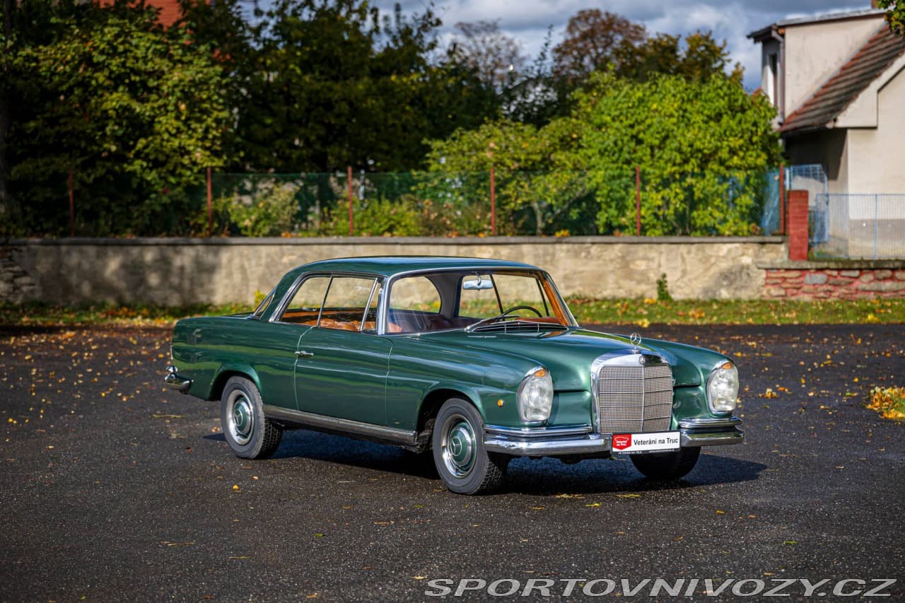 1967 Mercedes-Benz E-CLASS