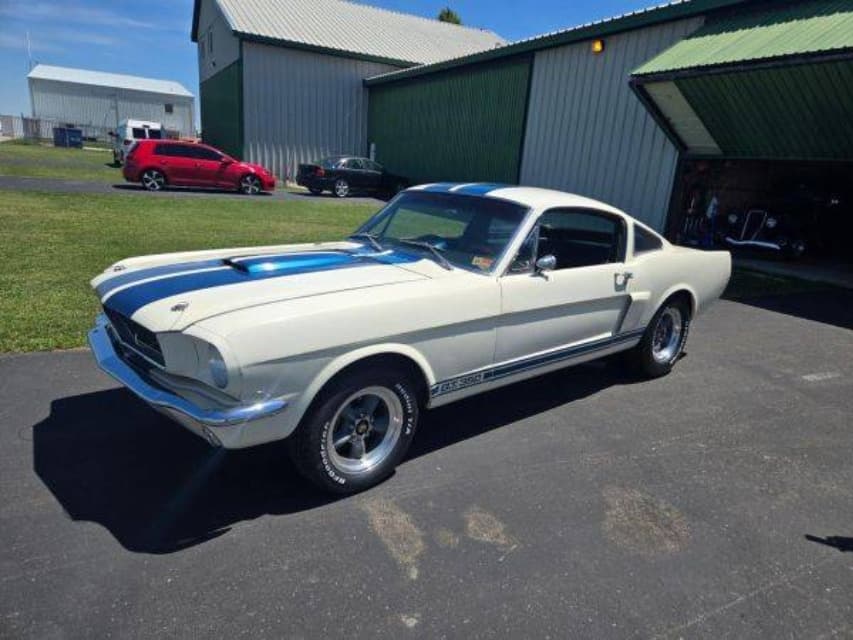 1966 Ford MUSTANG